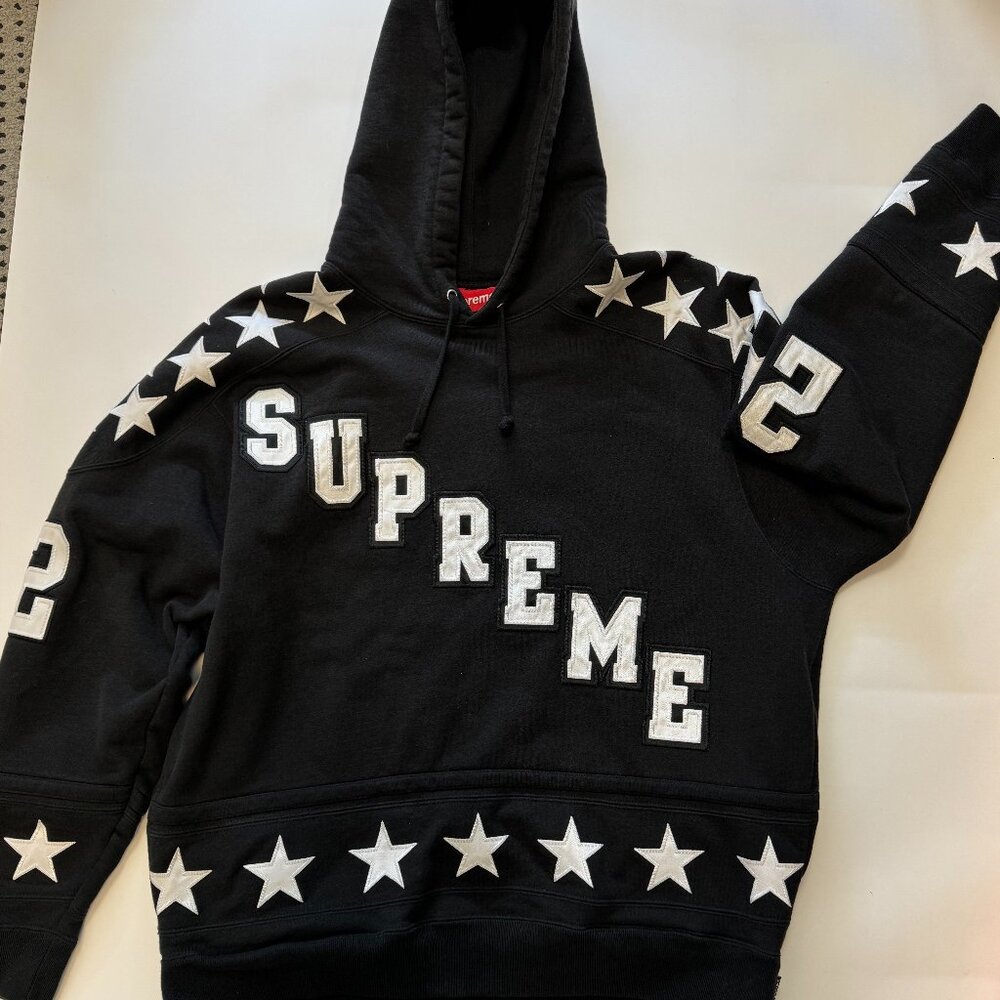 SUPREME HOCKEY HOODED SWEATSHIRT - BLACK (FW22) SMALL